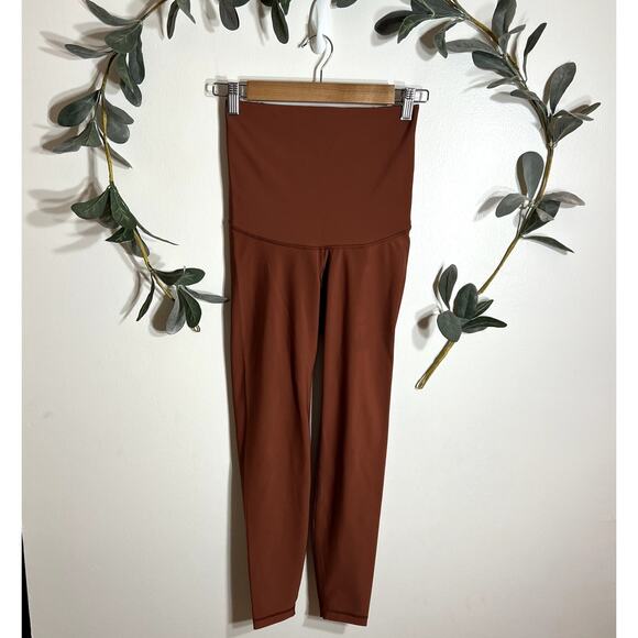Old Navy Brown Extra High Rise Leggings - Picture 1 of 3